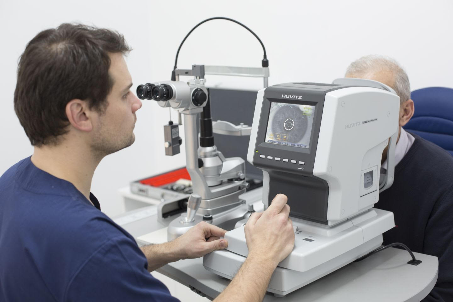 clinică oftalmologie nouă arcă este posibilă îmbunătățirea vederii cu minus